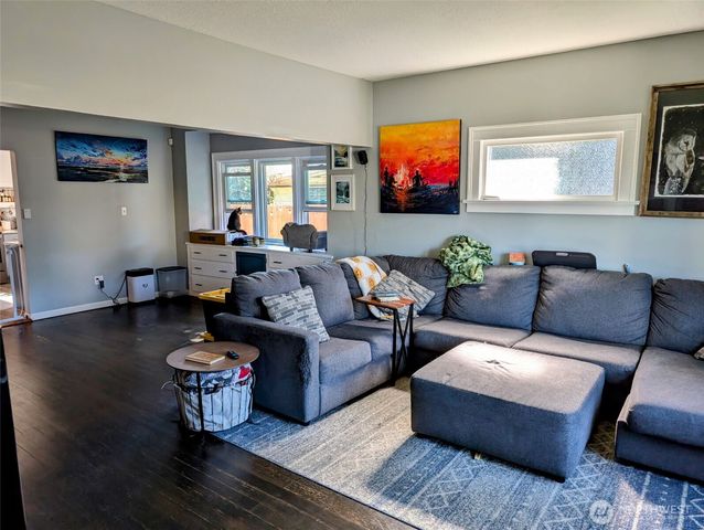 2824 Aberdeen Avenue, Hoquiam, WA 98550