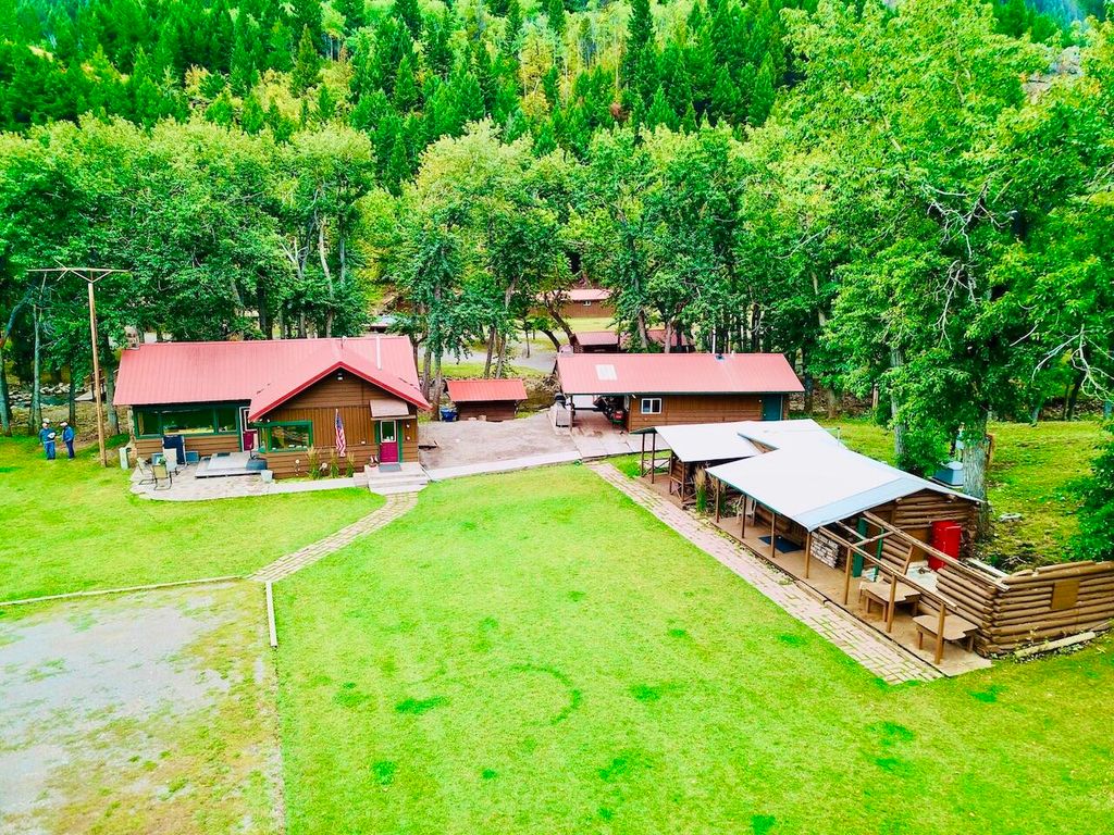 15245 BENCHMARK RD, AUGUSTA, MT 59410, AUGUSTA, MT Clearwater Properties