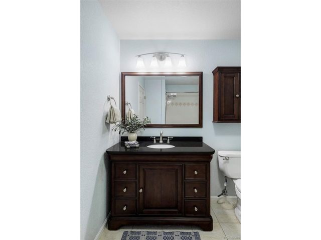 5855 Vance St 302, Arvada, CO 80003