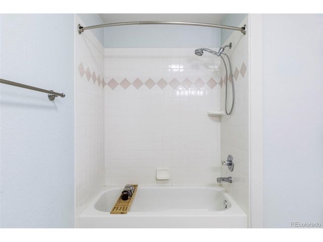 5855 Vance St 302, Arvada, CO 80003