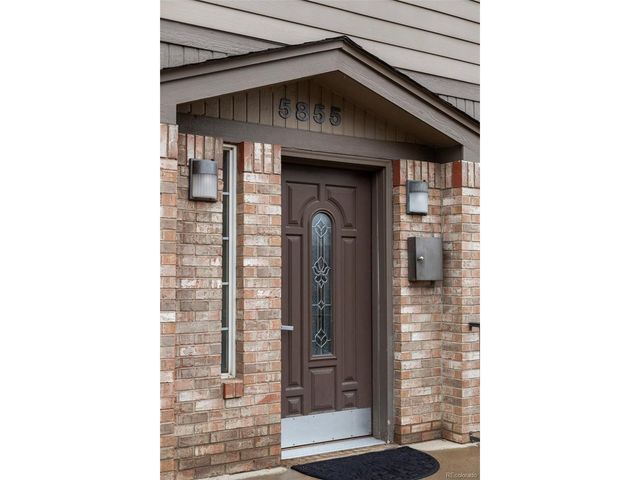 5855 Vance St 302, Arvada, CO 80003