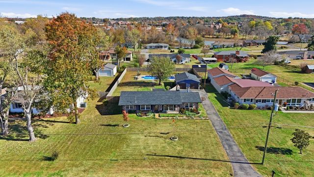 181 Clearview Cir, Hendersonville, TN 37075