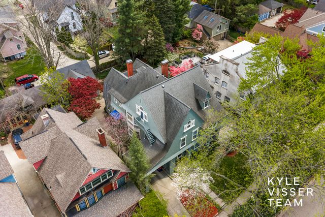 304 Paris Avenue Se, City Of Grand Rapids, MI 49503