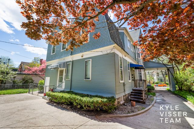 304 Paris Avenue Se, City Of Grand Rapids, MI 49503