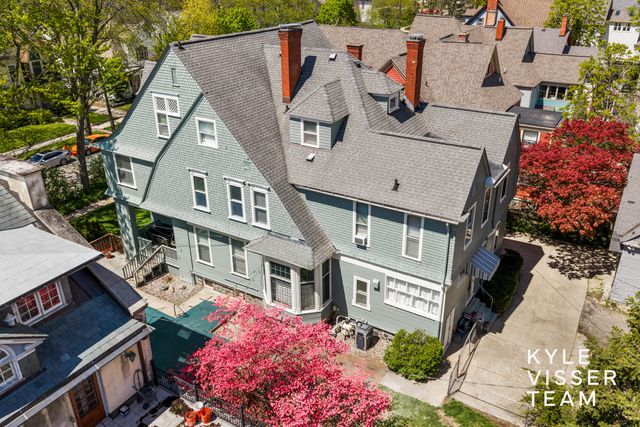 304 Paris Avenue Se, City Of Grand Rapids, MI 49503