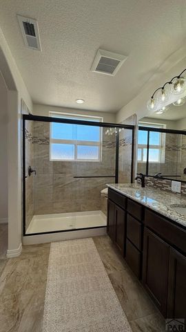 806 Thorncrest Dr, Pueblo, CO 81005