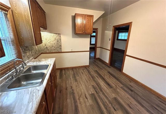 315 N Bentley Avenue, Niles, OH 44446