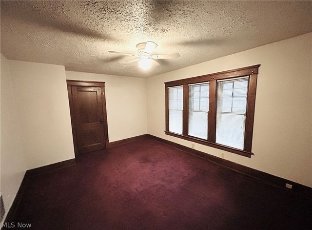 315 N Bentley Avenue, Niles, OH 44446