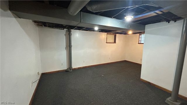 315 N Bentley Avenue, Niles, OH 44446