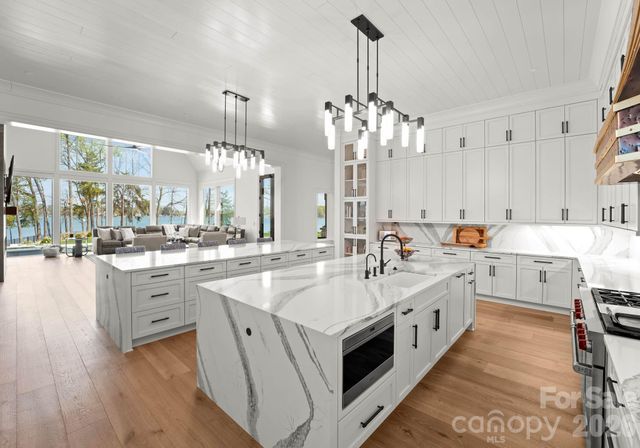 20221 Regatta Island Drive, Cornelius, NC 28031