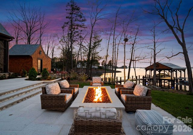 20221 Regatta Island Drive, Cornelius, NC 28031