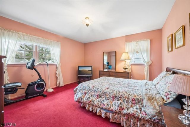 39 Gallinson Dr, Berkeley Heights Twp., NJ 07974