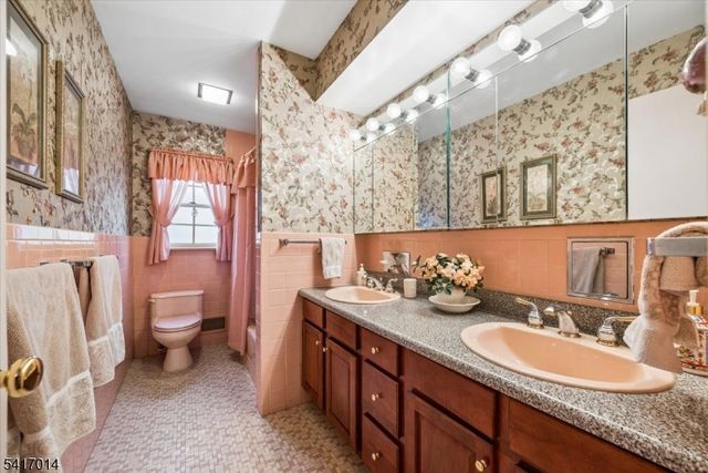 39 Gallinson Dr, Berkeley Heights Twp., NJ 07974