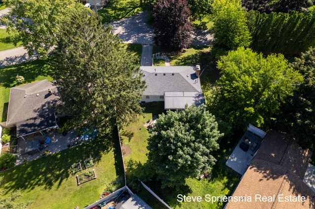1355 Derby Drive Nw, City Of Grand Rapids, MI 49504