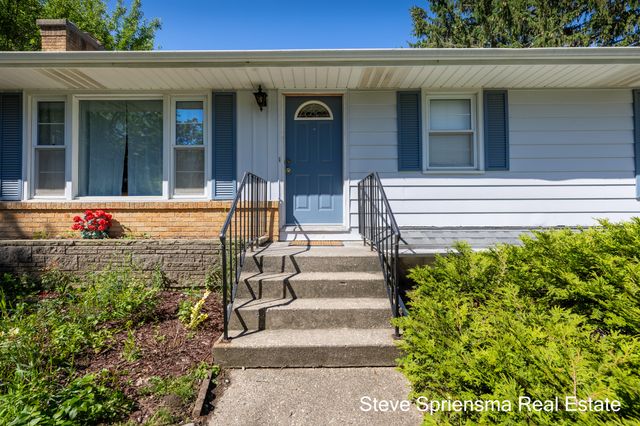 1355 Derby Drive Nw, City Of Grand Rapids, MI 49504