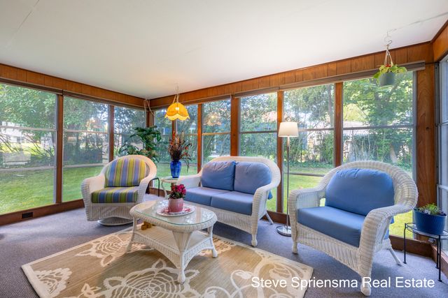 1355 Derby Drive Nw, City Of Grand Rapids, MI 49504