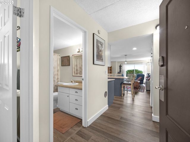 1146 N MARION Ave 1-606, Gearhart, OR 97138