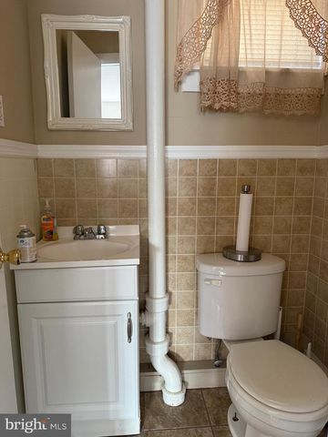 2124 COVE RD, Pennsauken, NJ 08110