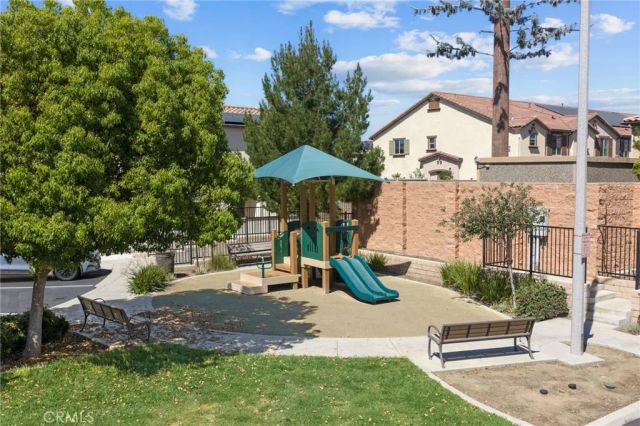 24131 Tuscany Avenue 1305, Murrieta, CA 92562