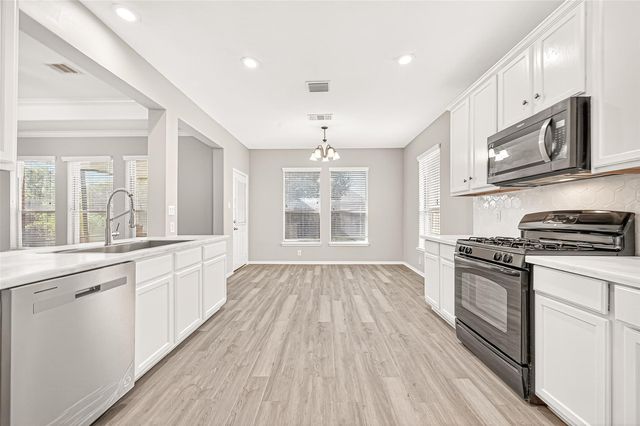 1903 Amber Trail Lane, Richmond, TX 77469