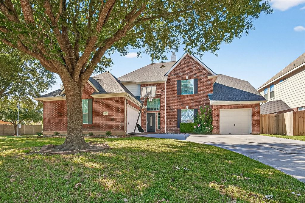 1903 Amber Trail Lane, Richmond, TX 77469