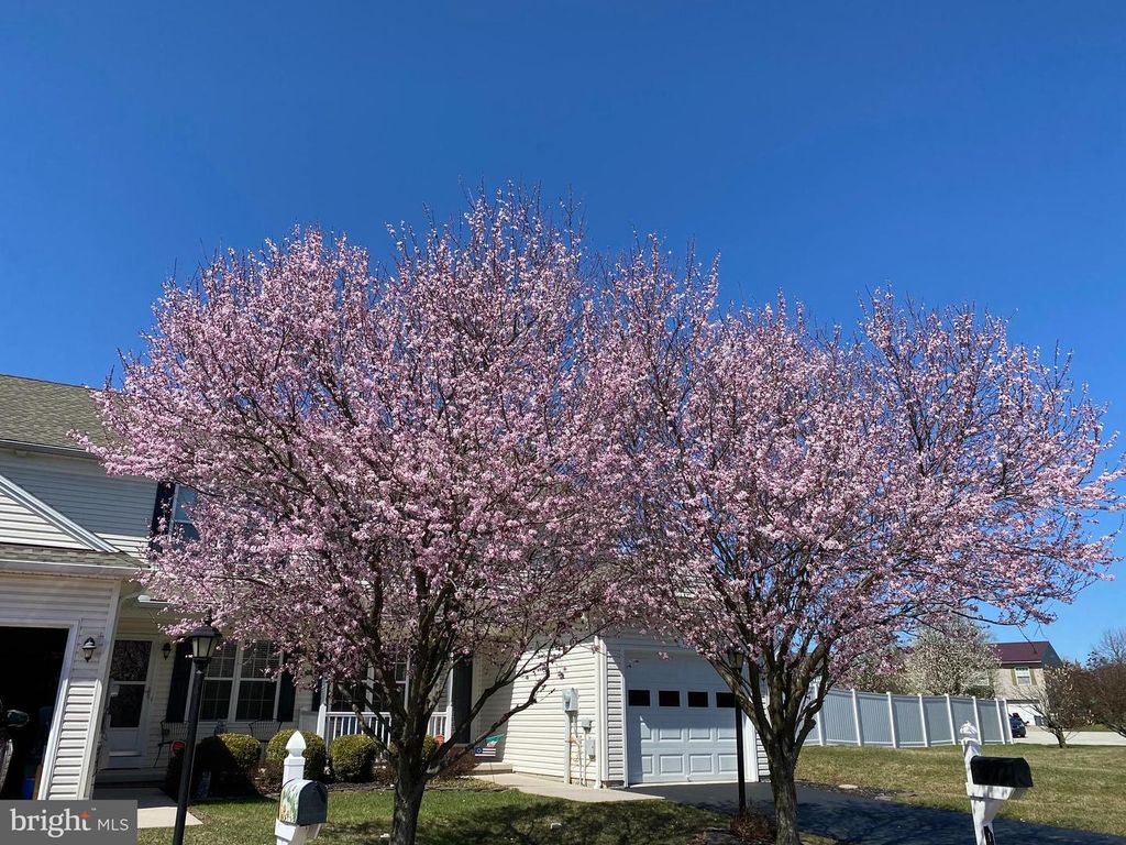 138 CEDARFIELD DR, Gettysburg, PA 17325