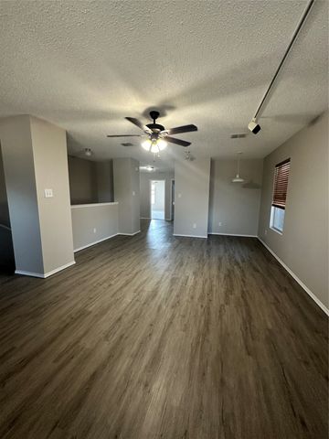 5525 Ventura Street, Fort Worth, TX 76244