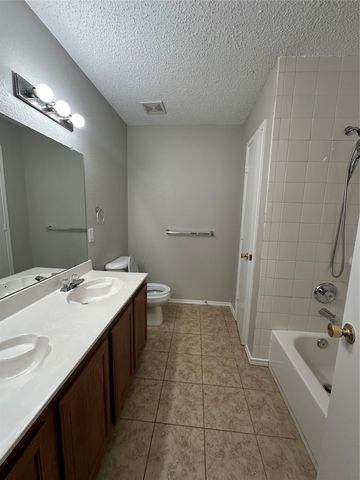 5525 Ventura Street, Fort Worth, TX 76244