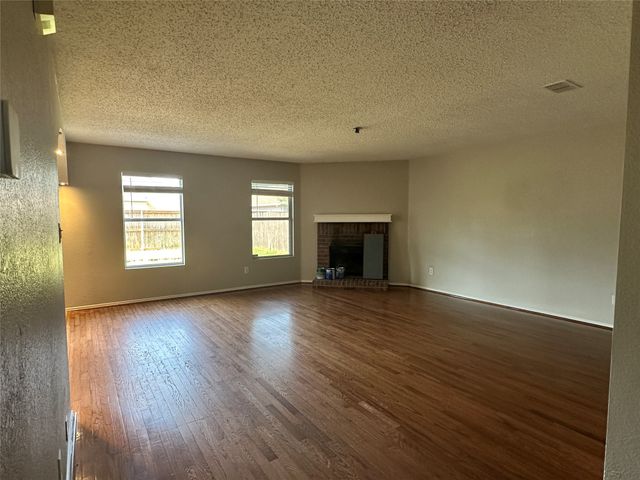 5525 Ventura Street, Fort Worth, TX 76244