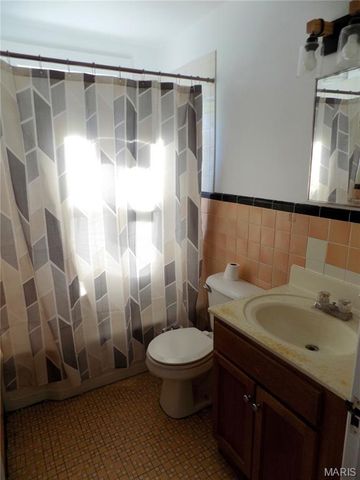 708 E State Route 72, Rolla, MO 65401