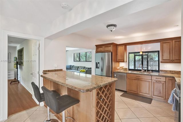 480 SW 55th Ave, Plantation, FL 33317