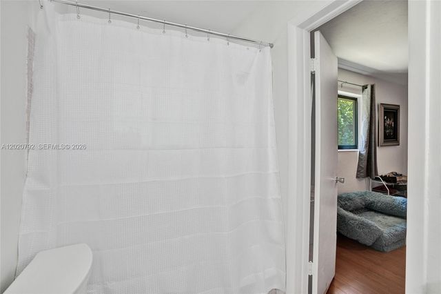 480 SW 55th Ave, Plantation, FL 33317