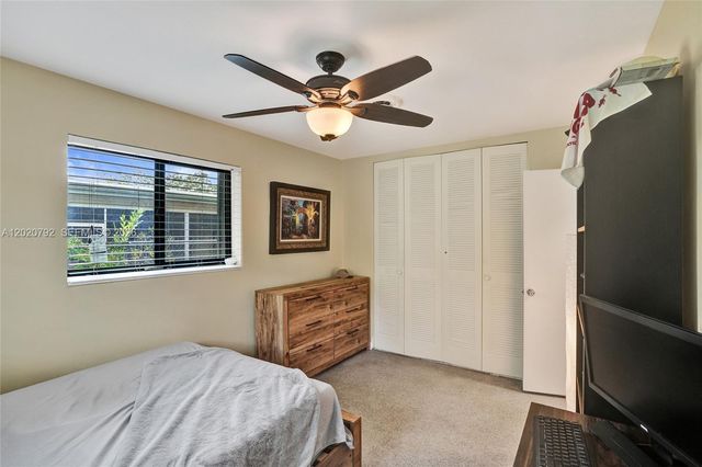 480 SW 55th Ave, Plantation, FL 33317