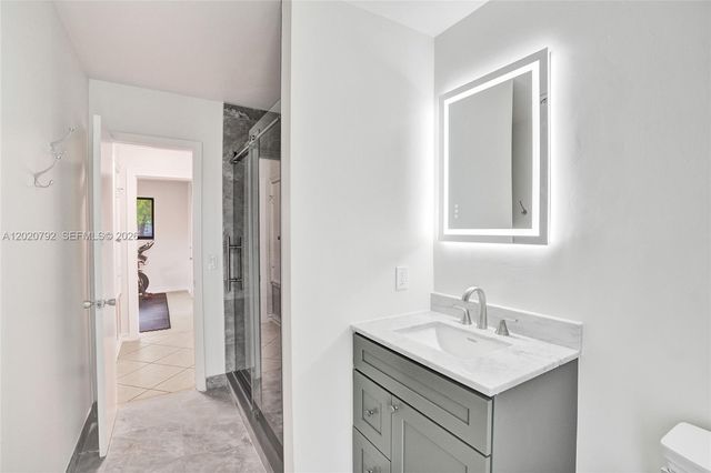480 SW 55th Ave, Plantation, FL 33317