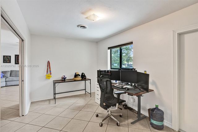 480 SW 55th Ave, Plantation, FL 33317