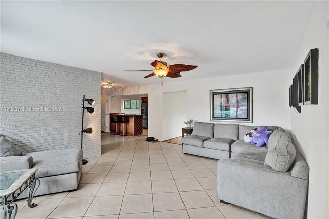 480 SW 55th Ave, Plantation, FL 33317
