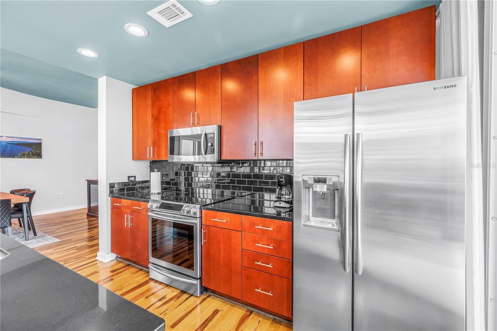 Image 15 of property listing at 777 N ASHLEY DRIVE 1614, Tampa, FL 33602