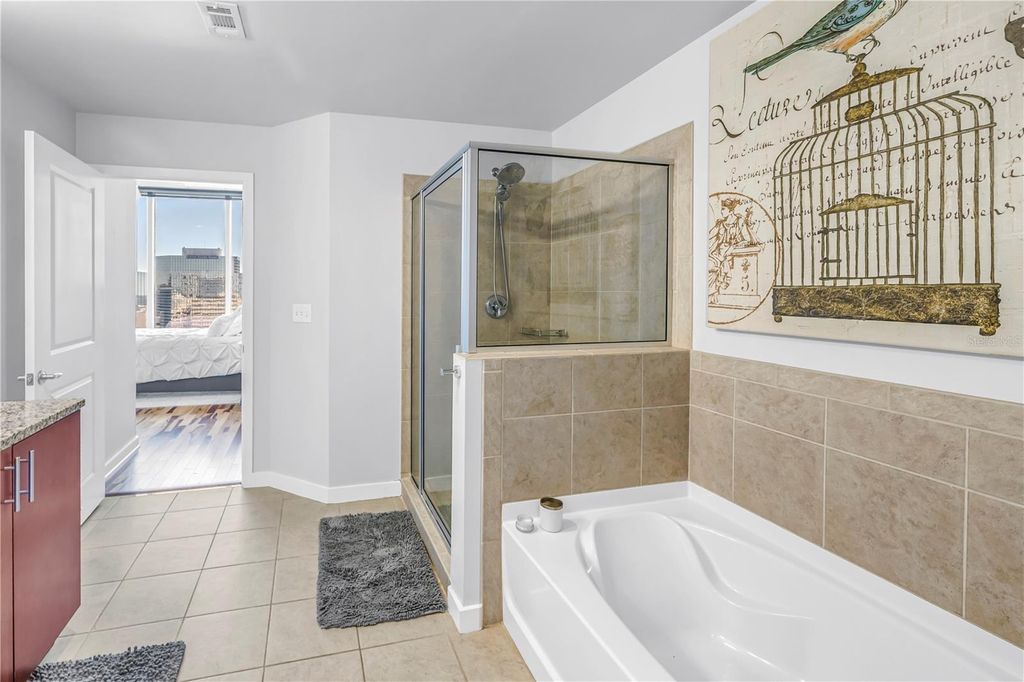 Image 20 of property listing at 777 N ASHLEY DRIVE 1614, Tampa, FL 33602