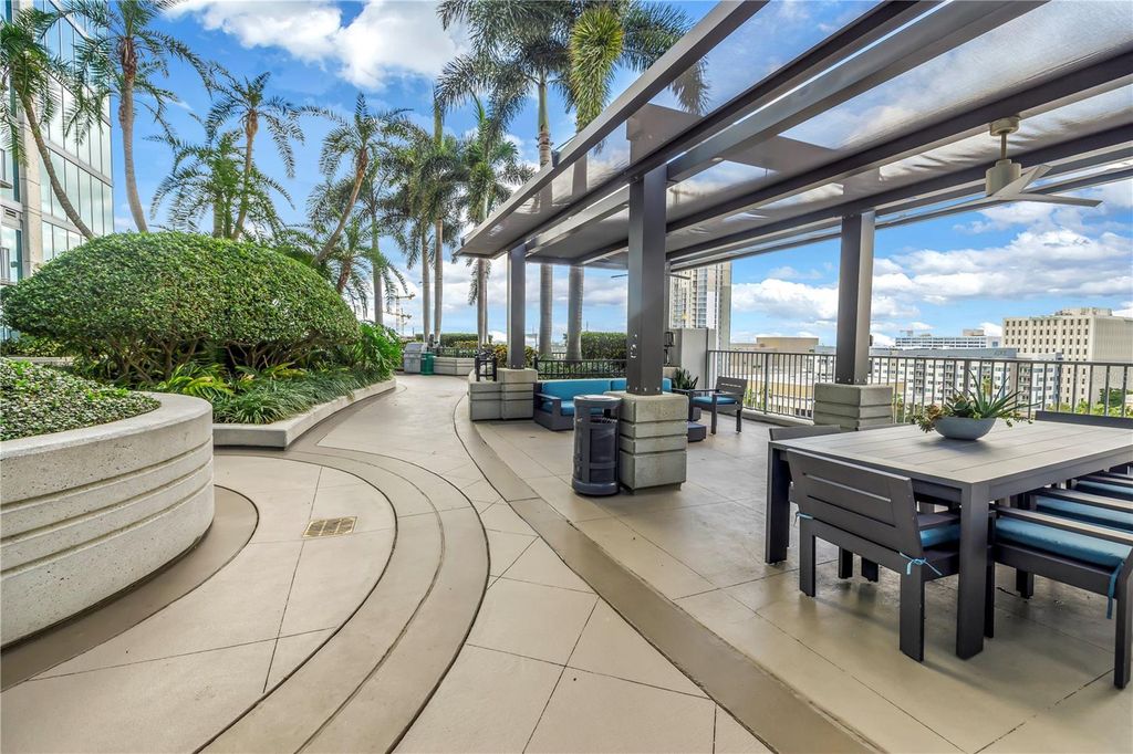 Image 55 of property listing at 777 N ASHLEY DRIVE 1614, Tampa, FL 33602