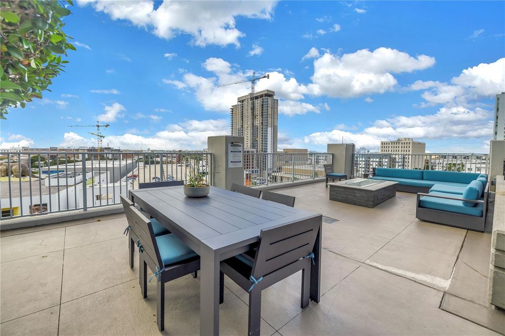 Image 59 of property listing at 777 N ASHLEY DRIVE 1614, Tampa, FL 33602