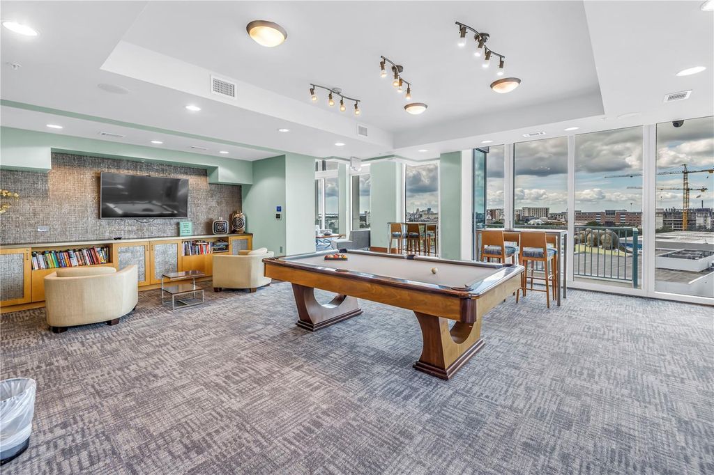 Image 61 of property listing at 777 N ASHLEY DRIVE 1614, Tampa, FL 33602