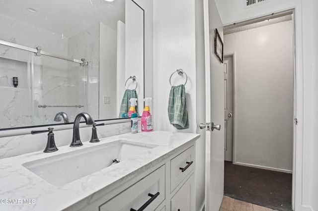 13676 Shablow Avenue, Sylmar, CA 91342