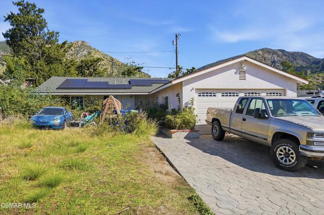 13676 Shablow Avenue, Sylmar, CA 91342