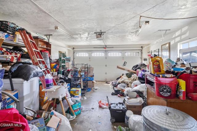 13676 Shablow Avenue, Sylmar, CA 91342