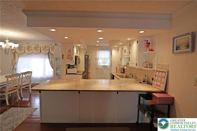 7416 Carol Lane, East Allen Twp, PA 18067