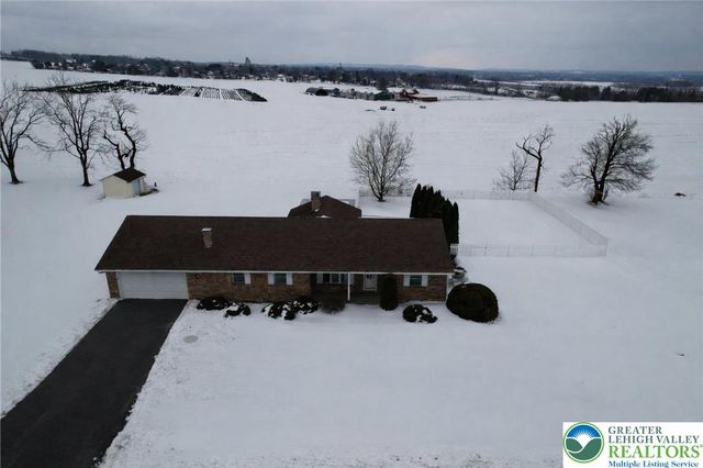 7416 Carol Lane, East Allen Twp, PA 18067