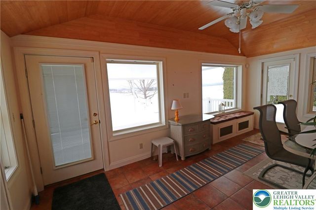 7416 Carol Lane, East Allen Twp, PA 18067