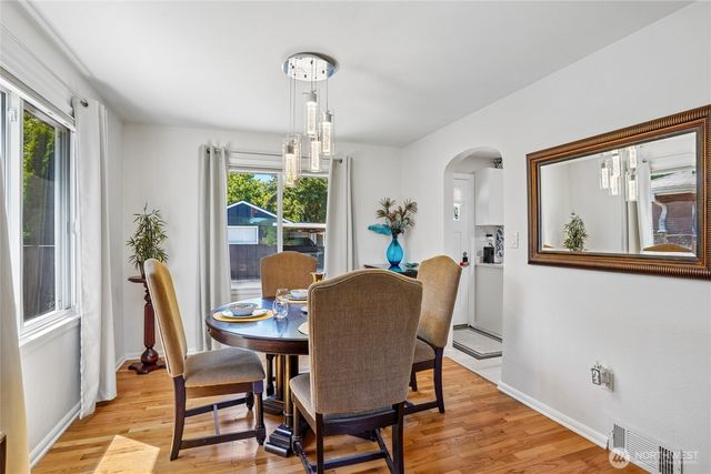 752 S Monroe Street, Tacoma, WA 98405