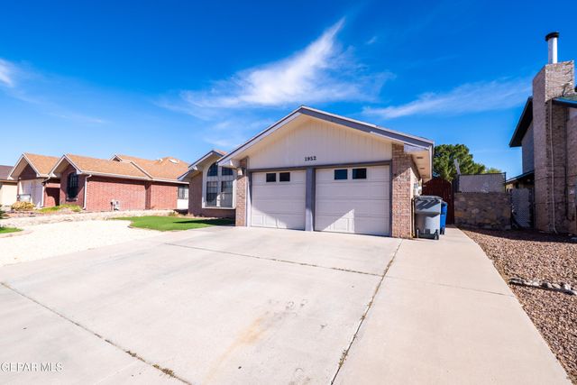 1952 RALPH JANES Place, El Paso, TX 79936
