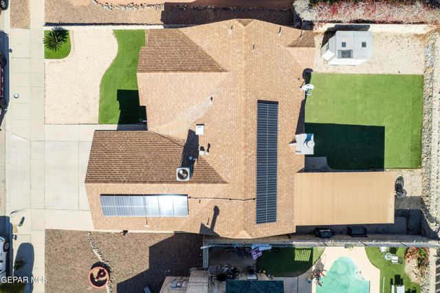 1952 RALPH JANES Place, El Paso, TX 79936